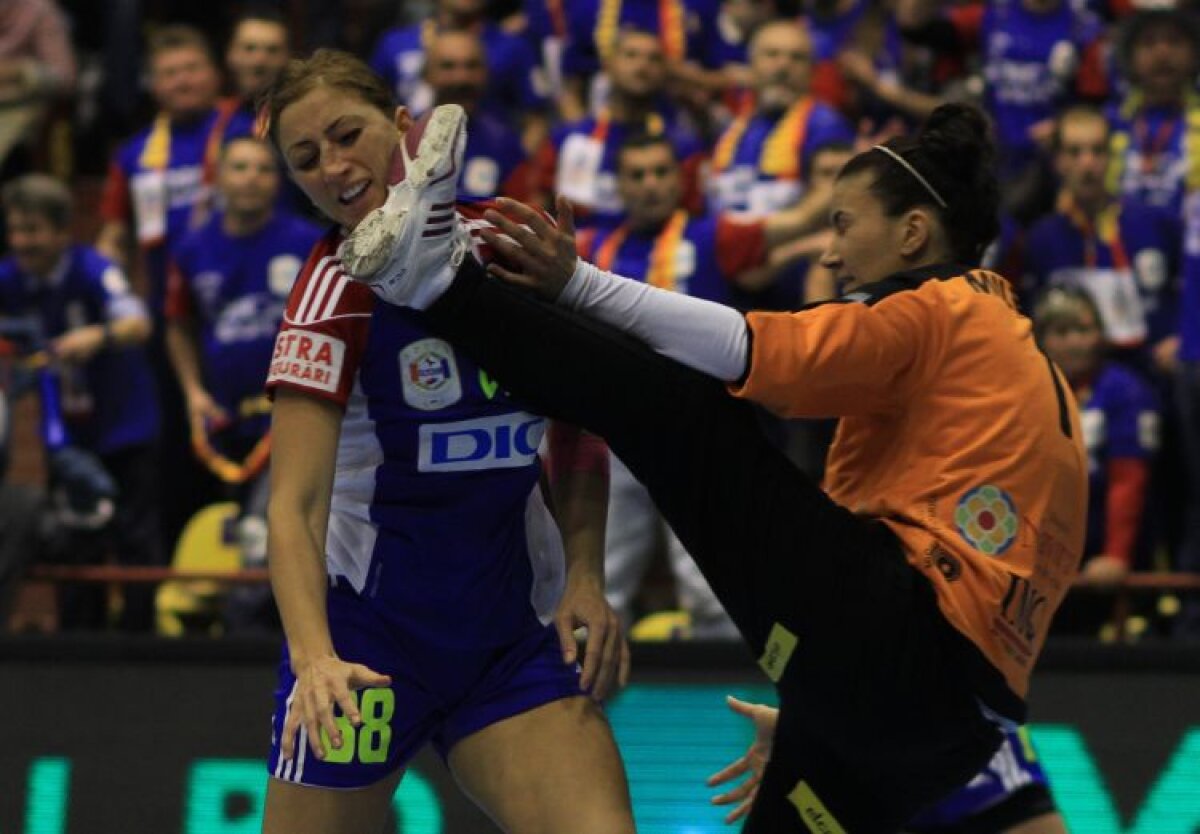 Faţa nevăzută a performanţei în sport » Patricia Vizitiu şi-a rupt nasul pentru ultimul gol!