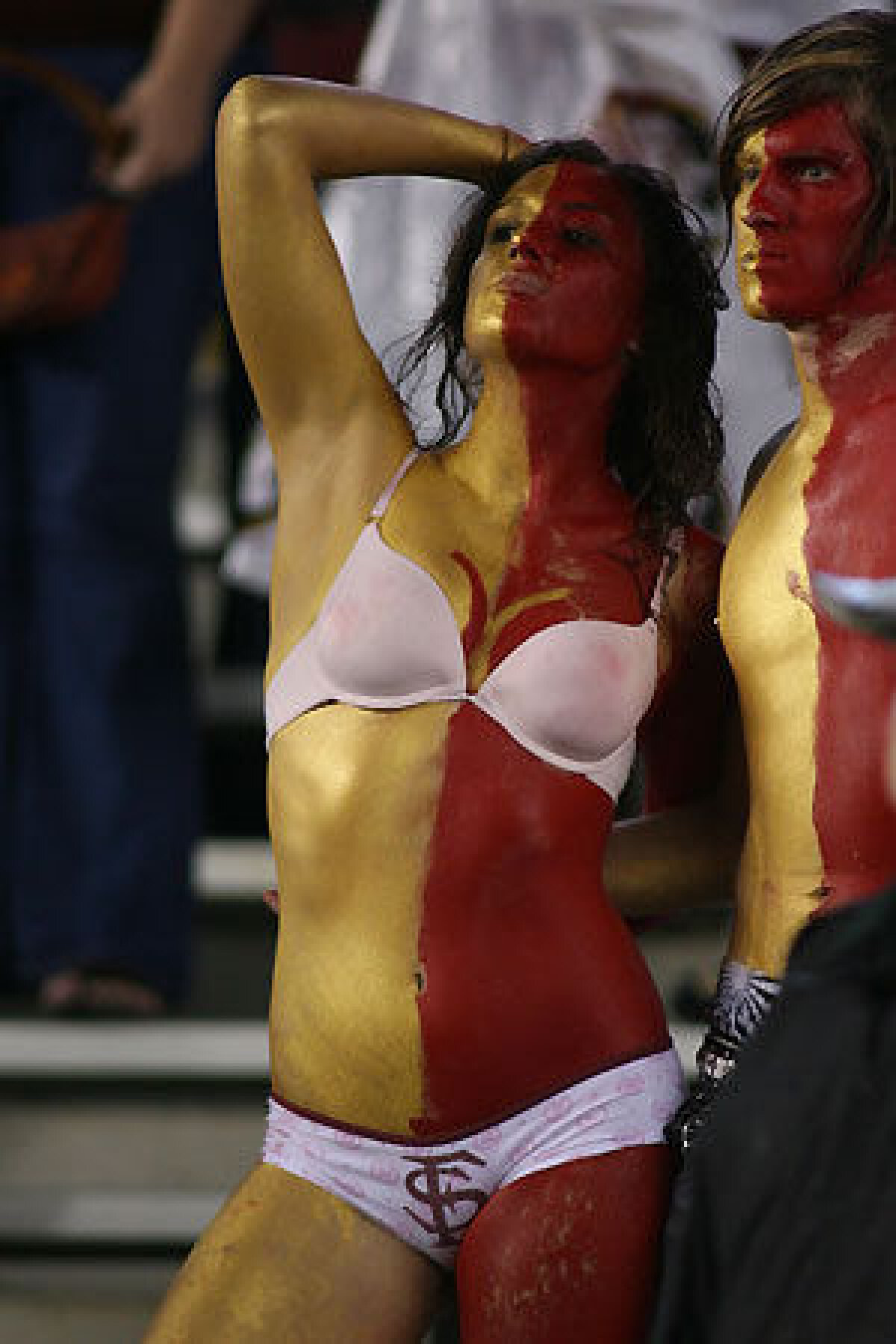 GALERIE FOTO Te-ai gîndit vreodată la body-paint? » Ai aici mai multe modele ;)