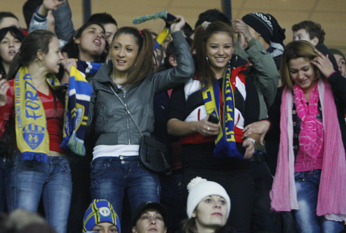 Petrolul pierde cu 0-1 în faţa lui FCM Tg. Mureş un meci cu trei eliminaţi