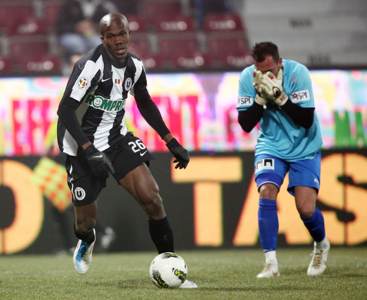FOTO U cu fanii, CFR cu fotbalul! "Feroviarii" s-au impus în derby-ul de tradiţie al Clujului, 3-1