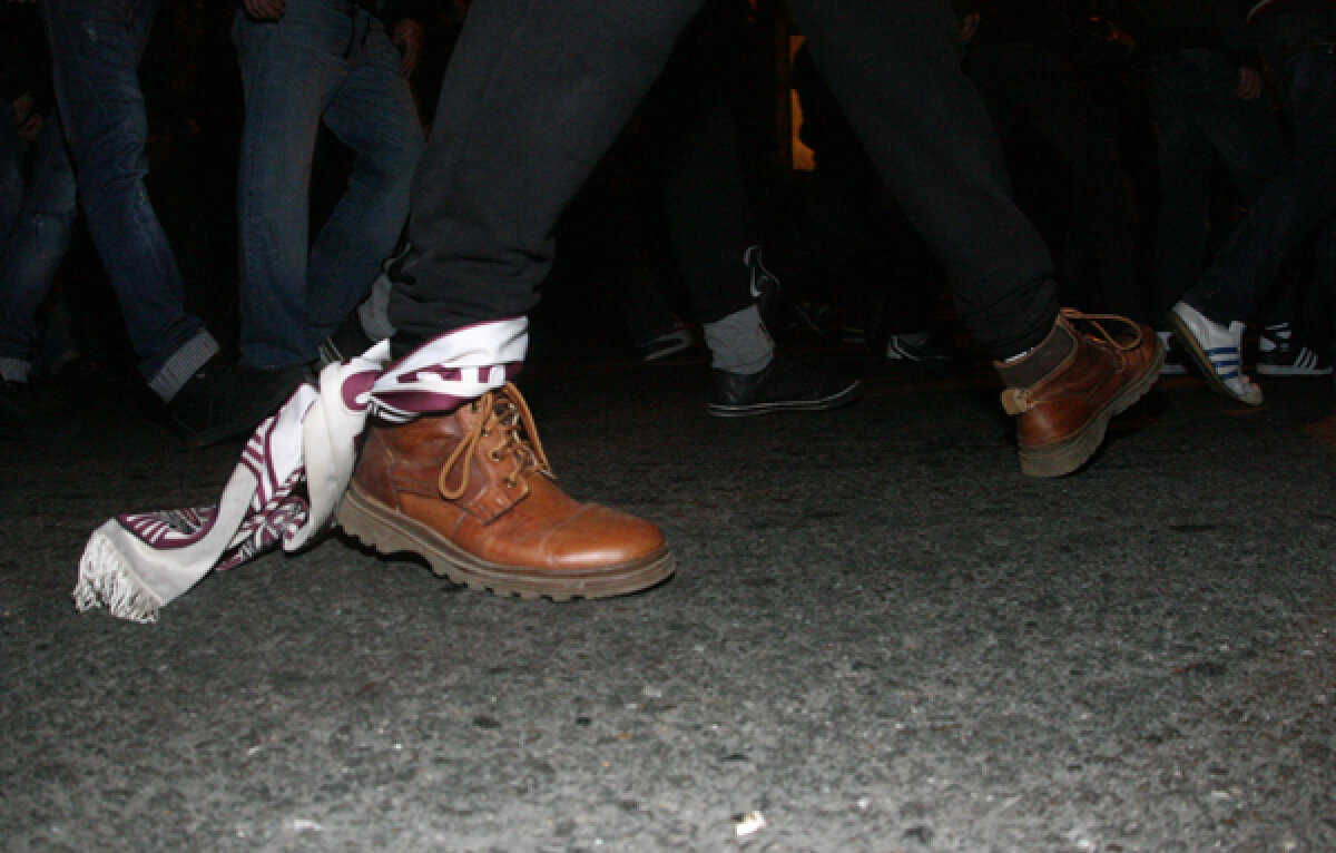 Un sfert de derby! » Numai 6.000 de fani au fost prezenţi la CFR - U