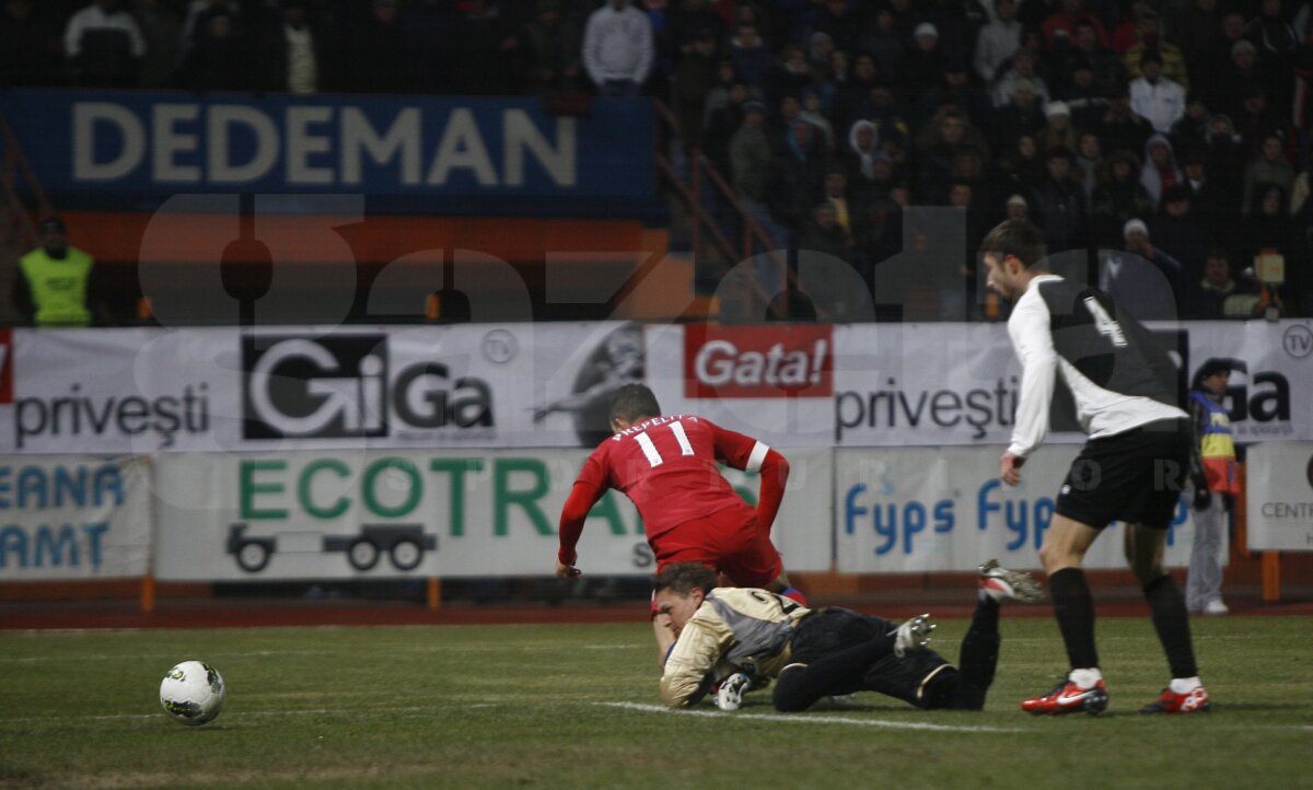 Un nou pas greşit pentru Steaua lui Ilie Stan, 0-1 la Piatra Neamţ