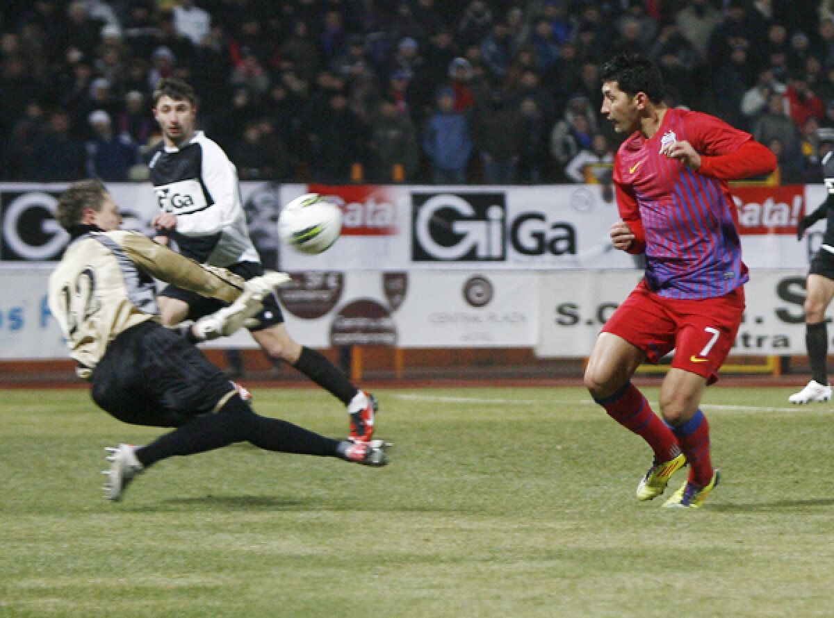 Steaua a pierdut lamentabil la Piatra-Neamţ şi e la -11 de Dinamo » Pietricică de gît!