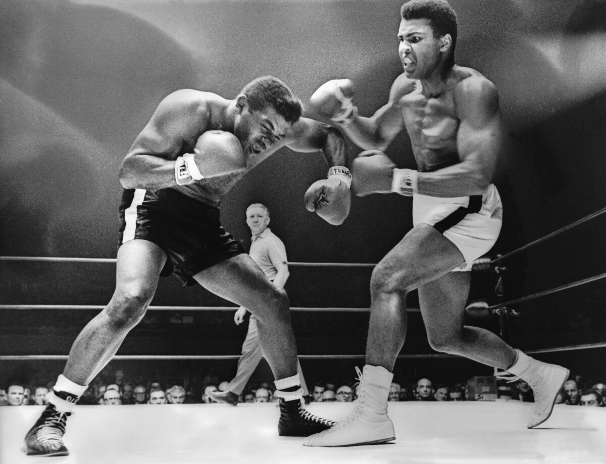 FOTO&VIDEO A fost odată guralivul Ali » Marele Cassius Clay se topeşte pe zi ce trece. Boala Parkinson îl ucide!