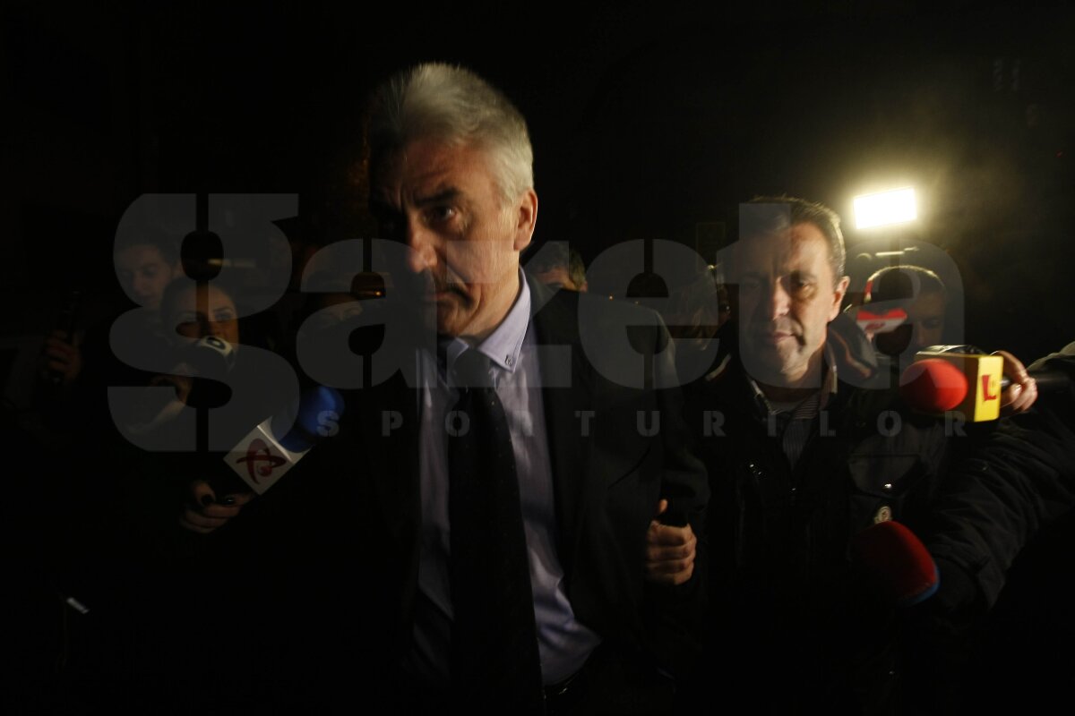 UPDATE FOTO » Au ieşit din arest! Ţerbea: "Sînt nevinovat!", Avram nu a vorbit