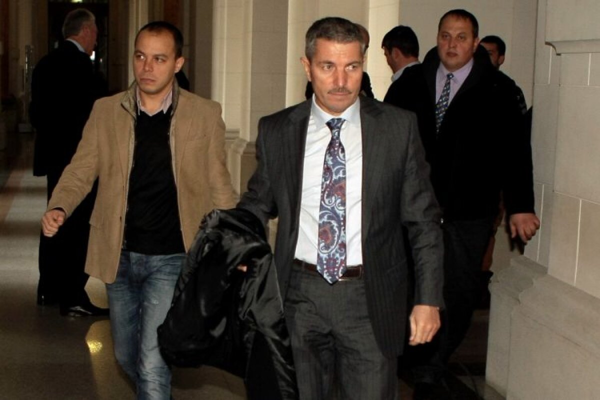 Vasile Avram a stat în celula pe care a ocupat-o timp de şapte luni şi jumătate Dumitru Dragomir în '90