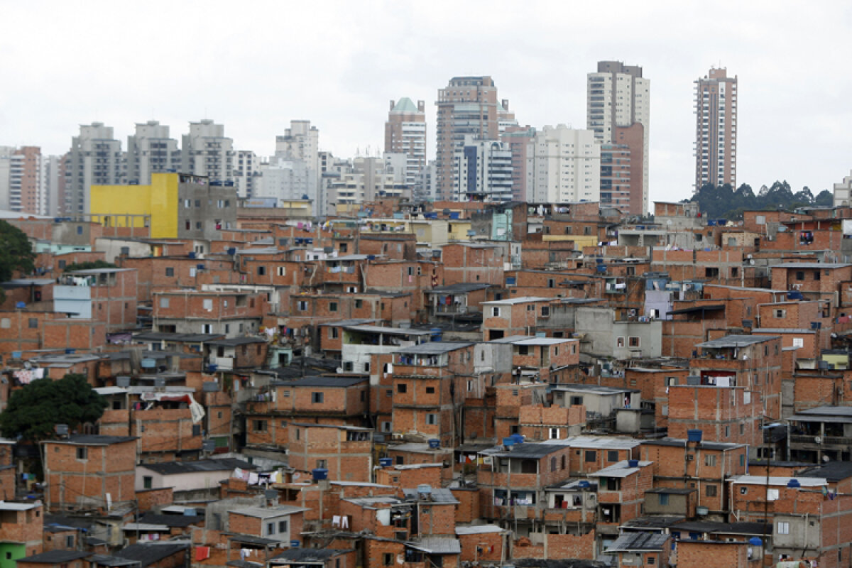 Adina Fiera speră ca România să treacă peste absenţele majore din lot » De vorbă cu medalia