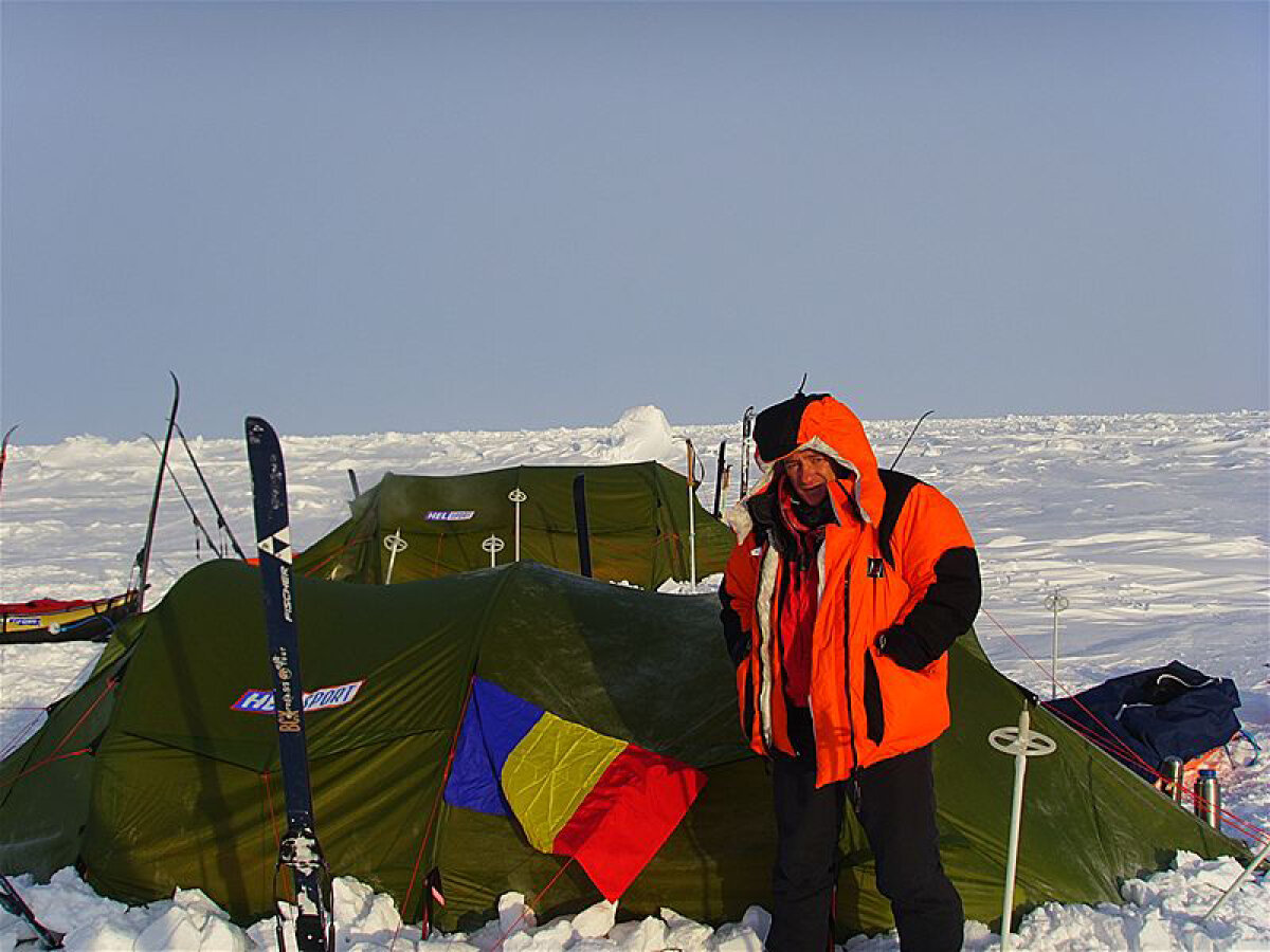 Confesiunea emoţionantă a alpinistului Coco Galescu, românul care pleacă mîine pe schiuri spre Polul Sud