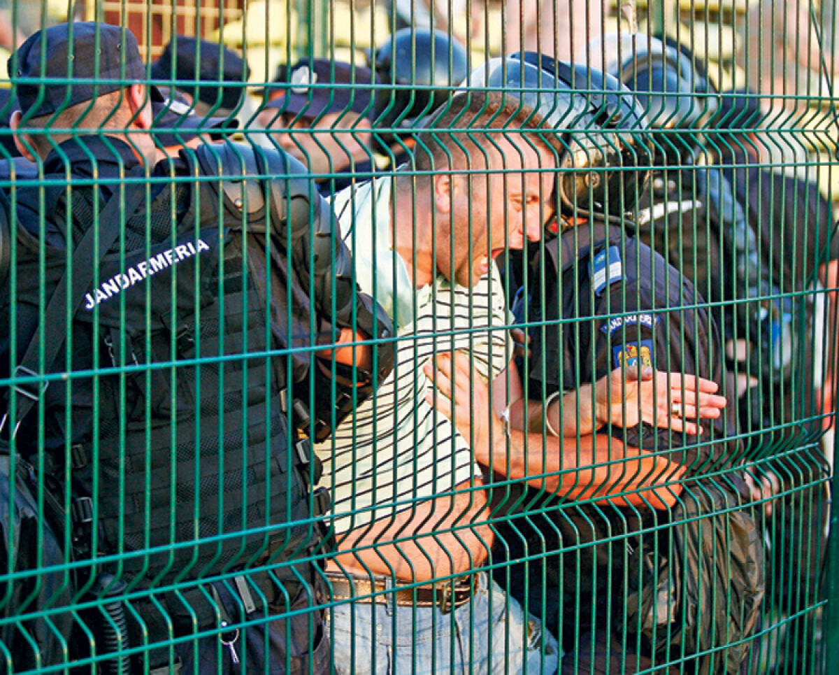 Huliganilor li s-a pregătit ceva! Modelul englezesc vine şi în România