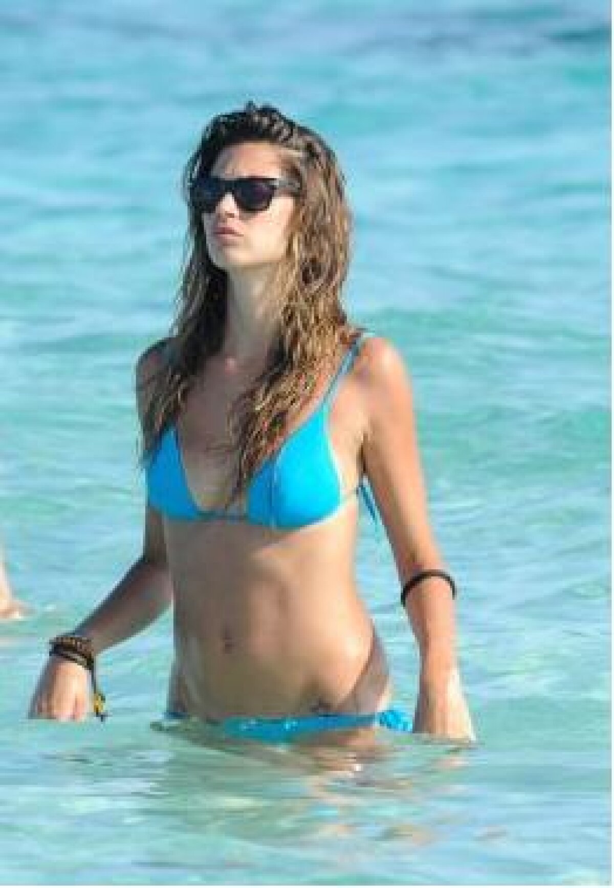 GALERIE FOTO Boateng a cerut-o de nevastă pe frumoasa Melissa Satta