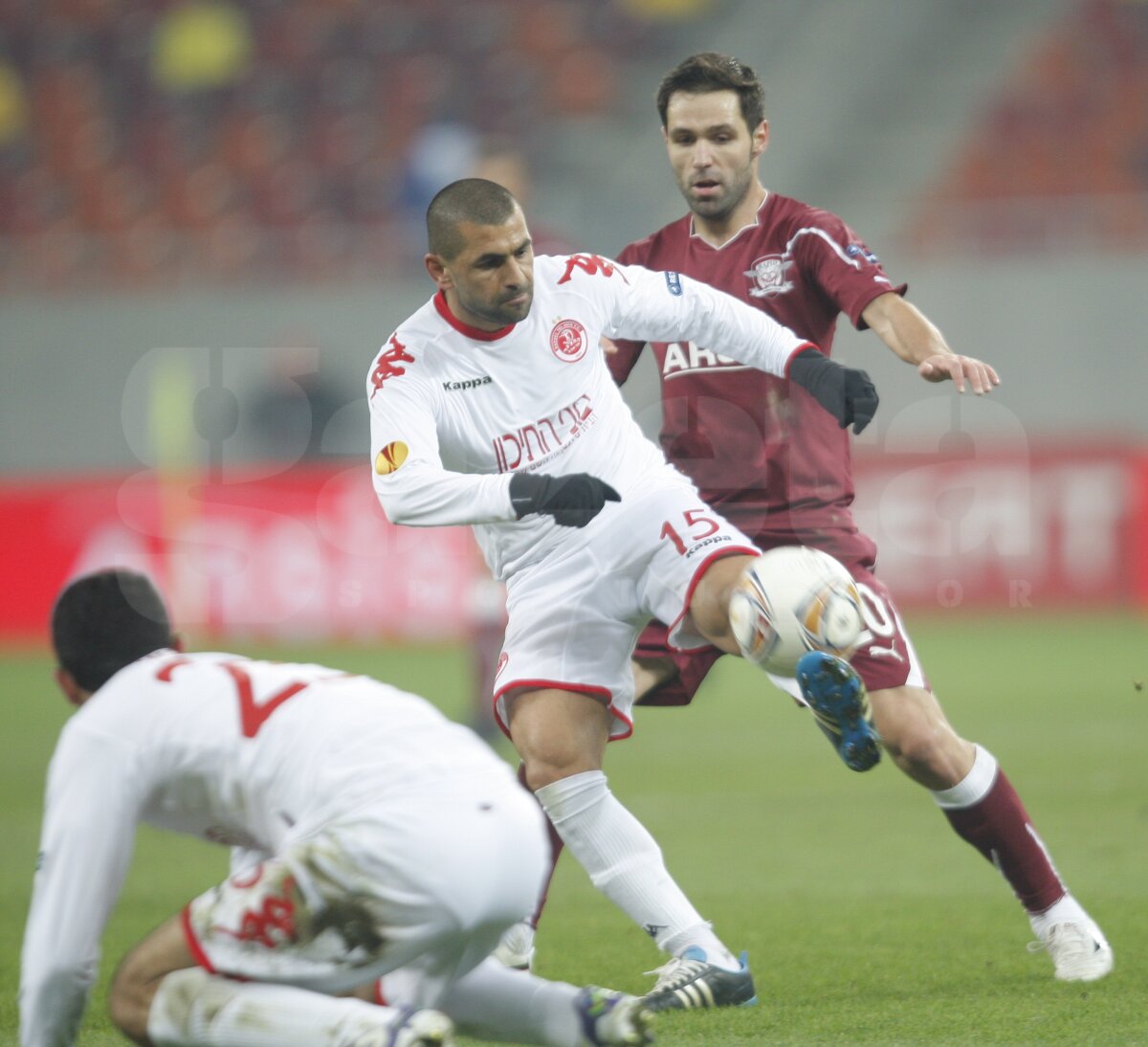 FOTO Stele verzi 3D! » Rapid fără nici un punct pe teren propriu în Europa League, după 1-3 cu Hapoel