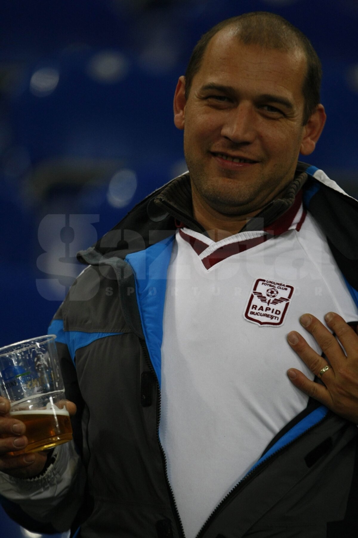 VIDEO Mai respirăm, dar greu » Calificarea Stelei se joacă peste două săptămîni » Citeşte aici cronica de la Schalke - Steaua 2-1, scrisă de Marius Mărgărit »