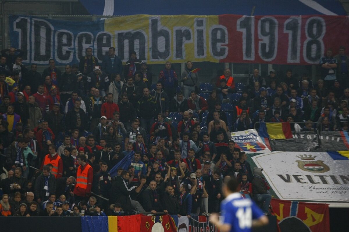 VIDEO Steliştii, lăsaţi fără grai de Auf Schalke » "E cel mai tare stadion pe care l-am văzut"