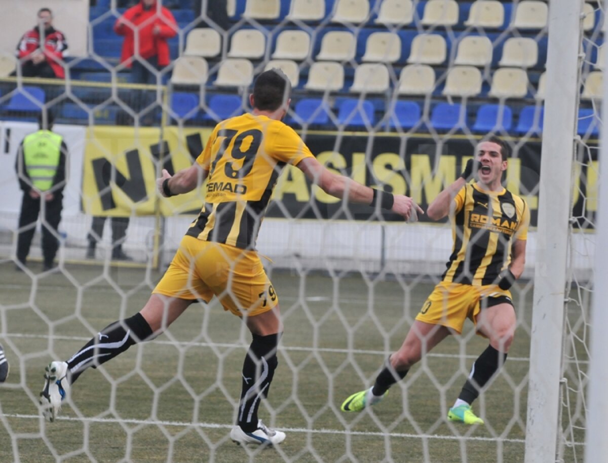 Şumudică şi-a luat revanşa după Braşov - Astra 2-0