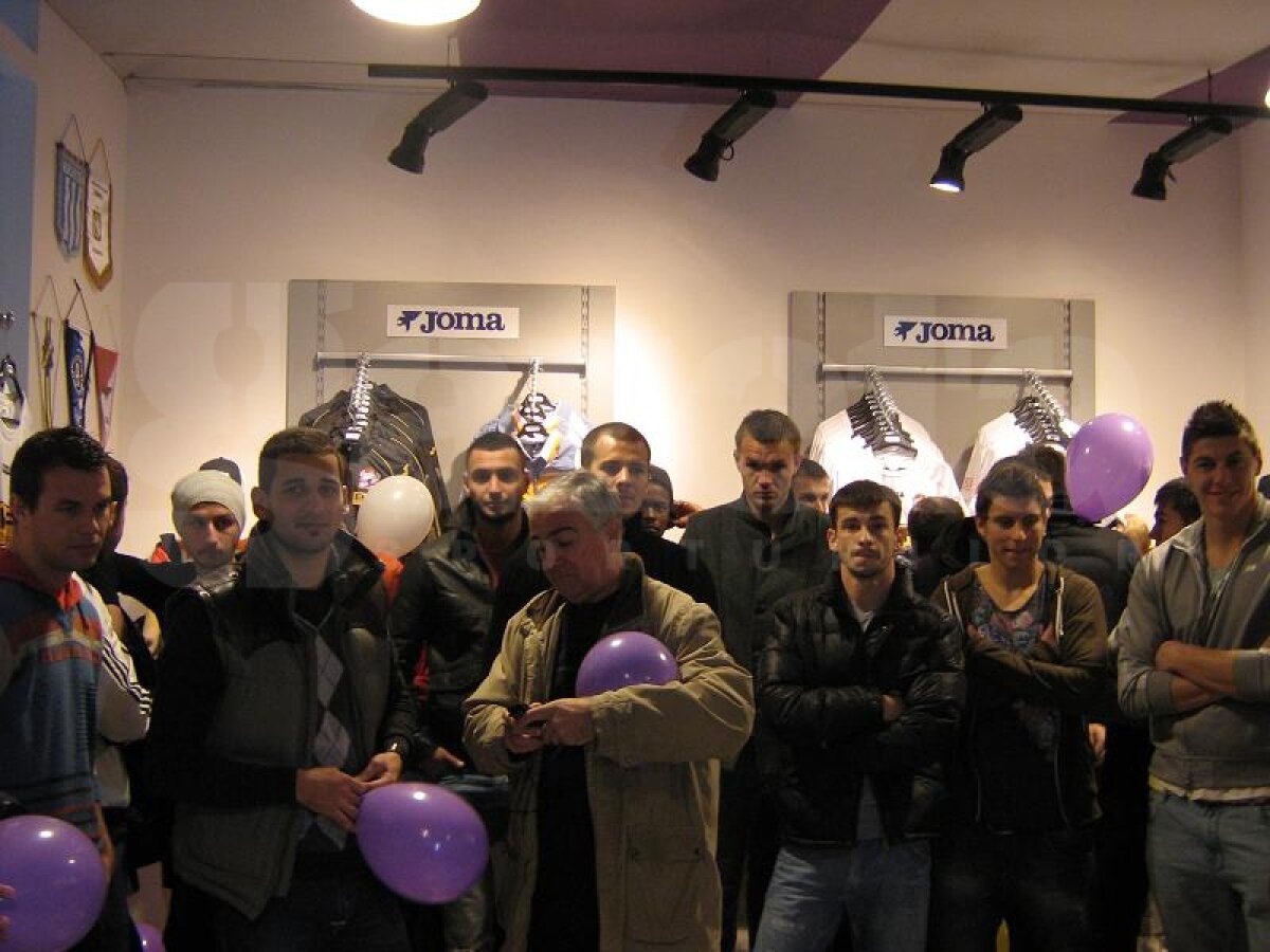 FOTO Timişoara sărbătoreşte » Bănăţenii au deschis un nou magazin de prezentare