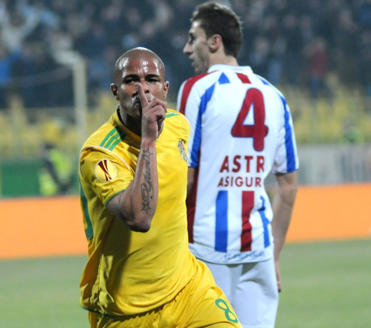 Sînmărtean şi Wesley au fost "diavoli roşii" pentru campioni » FC Vaslui - Oţelul 1-0