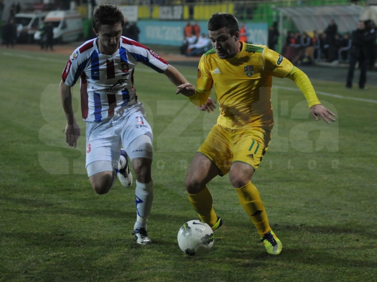 Sînmărtean şi Wesley au fost "diavoli roşii" pentru campioni » FC Vaslui - Oţelul 1-0