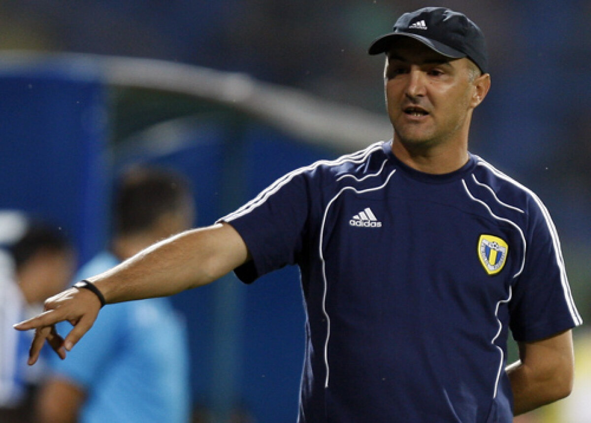 Planul lui Răchită: "Salvare acum, performanţă în 2012"