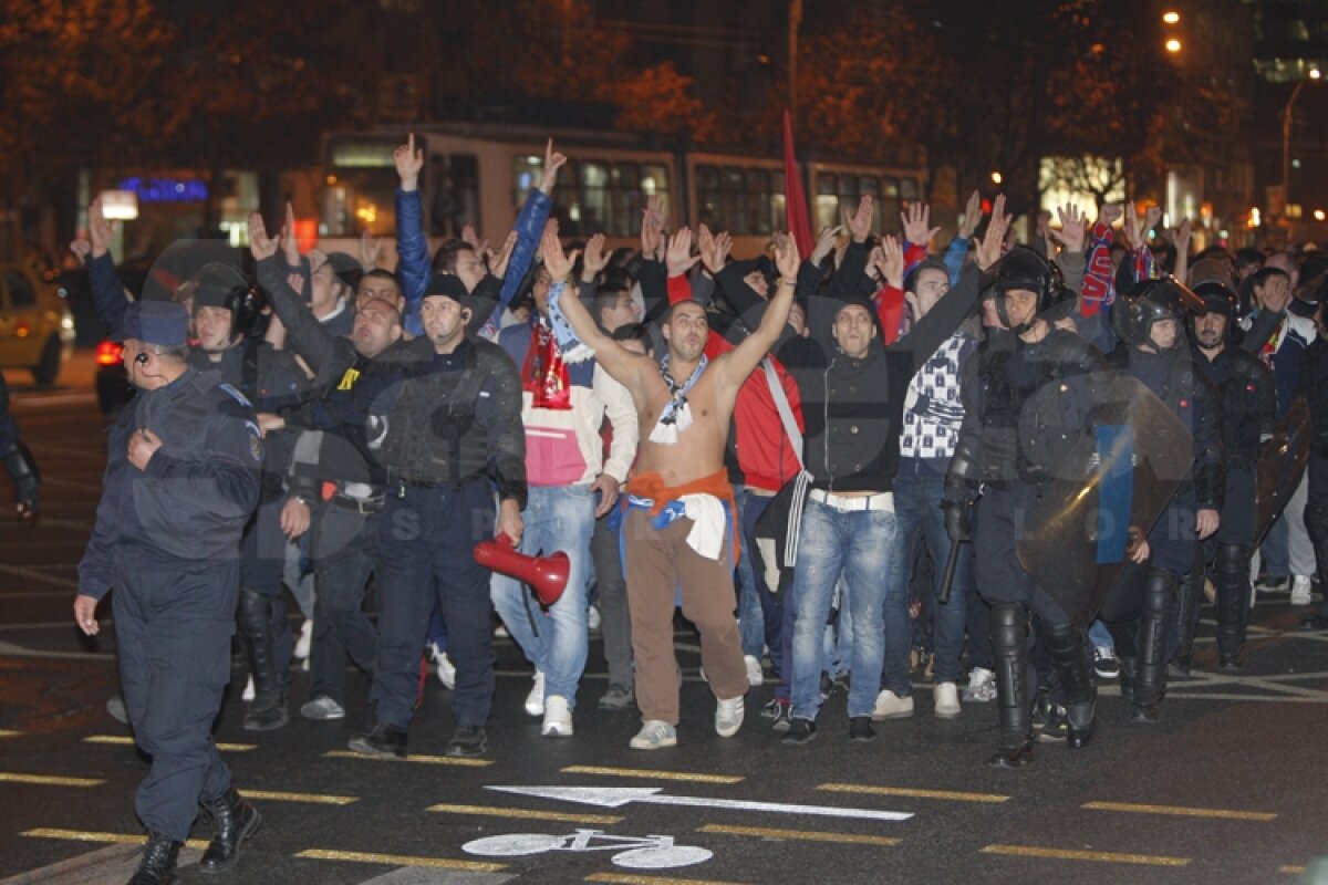 "Pufulete" l-a învins pe "Pufi" » Steaua a cîştigat Derby de România cu 3-1