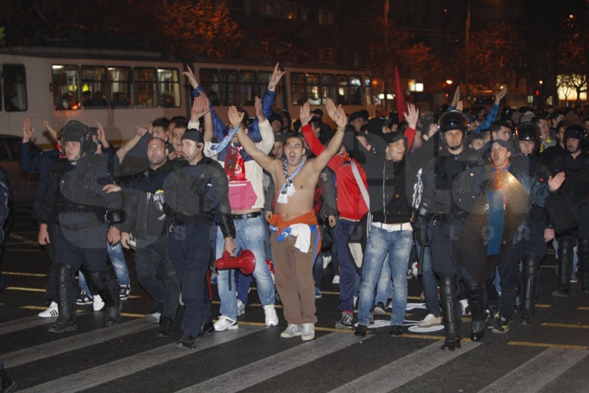 "Pufulete" l-a învins pe "Pufi" » Steaua a cîştigat Derby de România cu 3-1