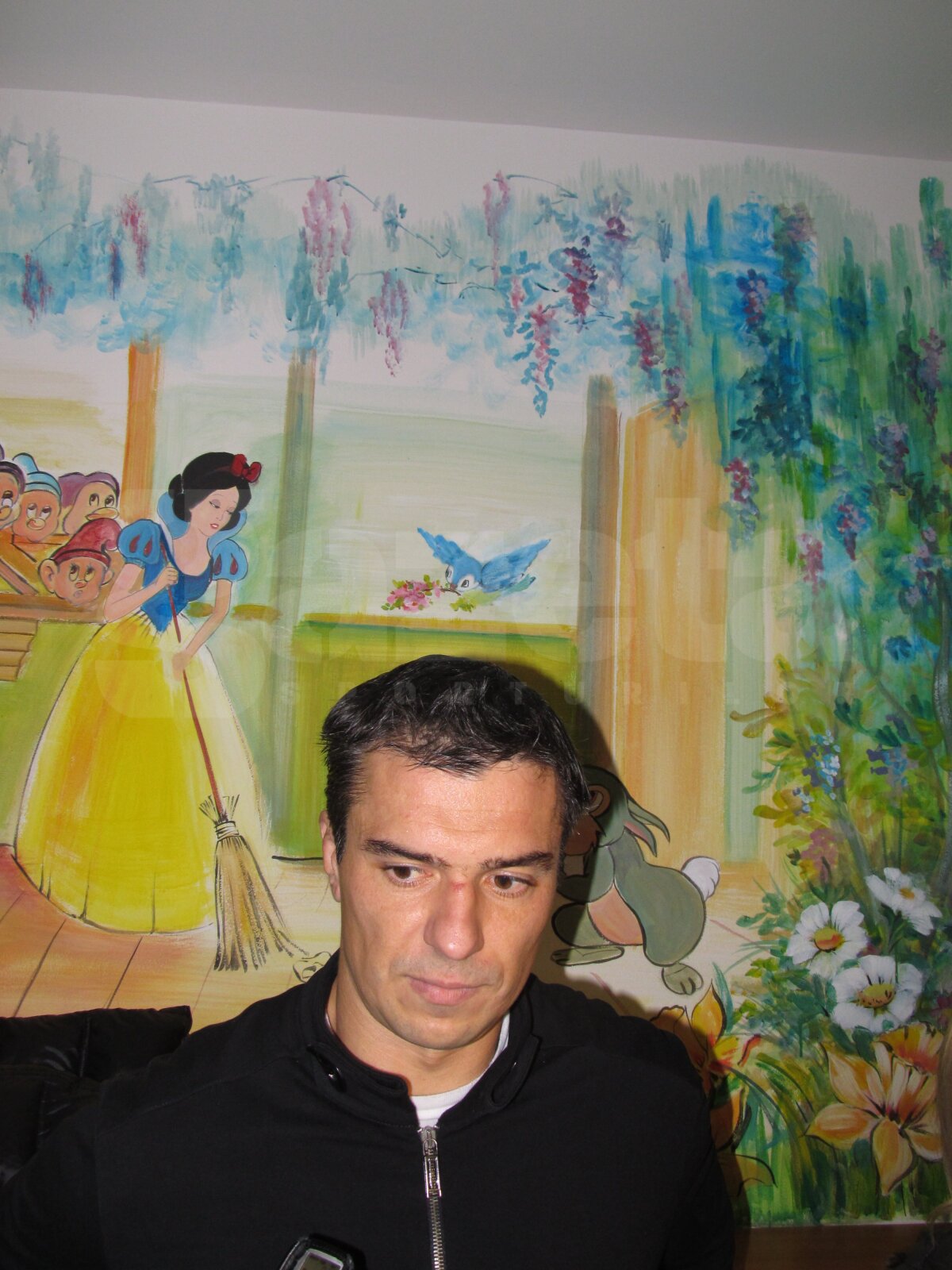 GALERIE FOTO De Moş Nicolae, rapidiştii au făcut cadouri la o grădiniţă din Ghencea