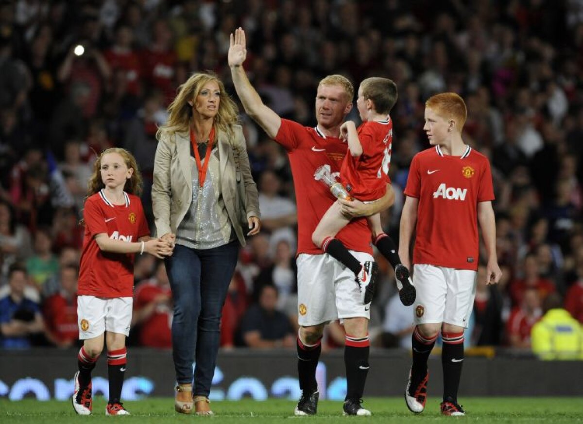 O concluzie ironică la finalul carierei unui mare jucător: "Azi, nu mai poţi fi fotbalist dacă nu eşti tatuat!"