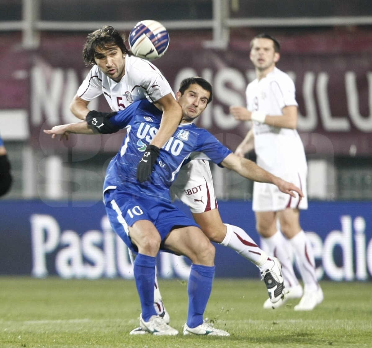 FOTO & VIDEO » Rapid - Pandurii 2-0. Deac şi Grigorie îi duc pe giuleşteni în semifinalele Cupei