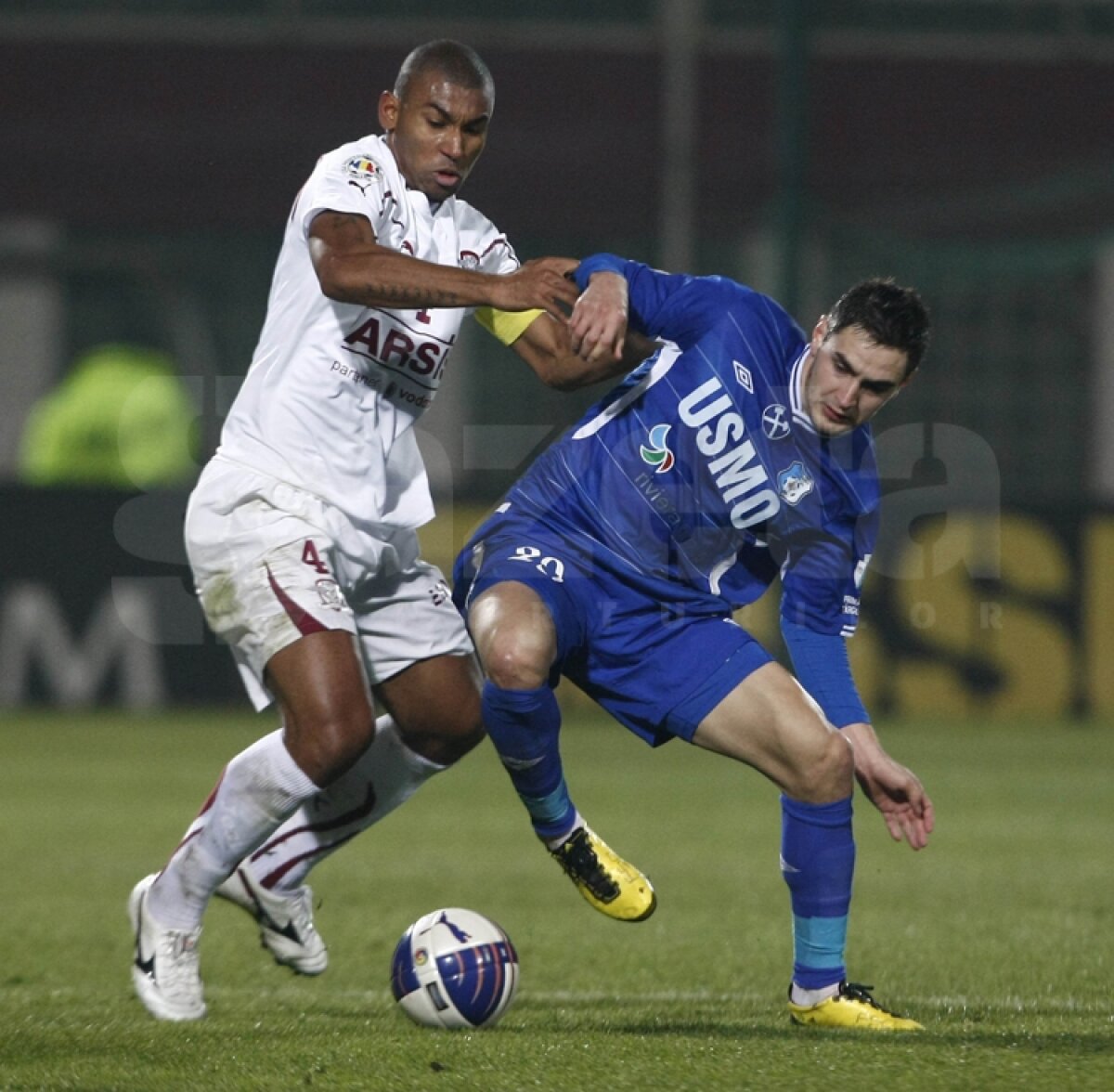 FOTO & VIDEO » Rapid - Pandurii 2-0. Deac şi Grigorie îi duc pe giuleşteni în semifinalele Cupei