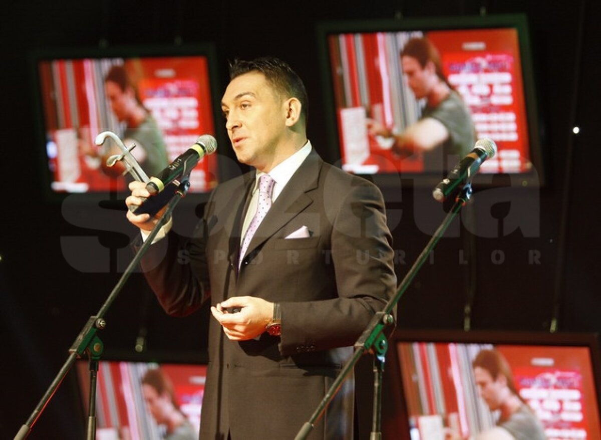 Galerie foto » Gala "Fantasticii Fanatik" şi-a desemnat cîştigătorii: Pancu - meseriaşul anului :D