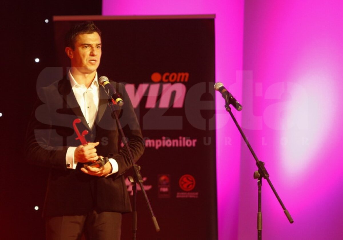 Galerie foto » Gala "Fantasticii Fanatik" şi-a desemnat cîştigătorii: Pancu - meseriaşul anului :D