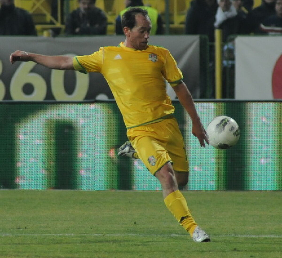 Adailton l-a "îngropat" pe Badea » U Cluj - FC Vaslui 0-1