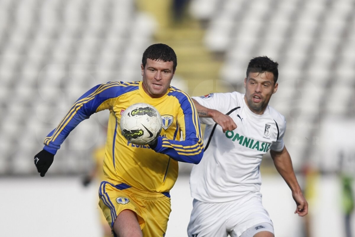 FOTO » Sportul nu a putut trece pe teren propriu de Petrolul, scor 1-1