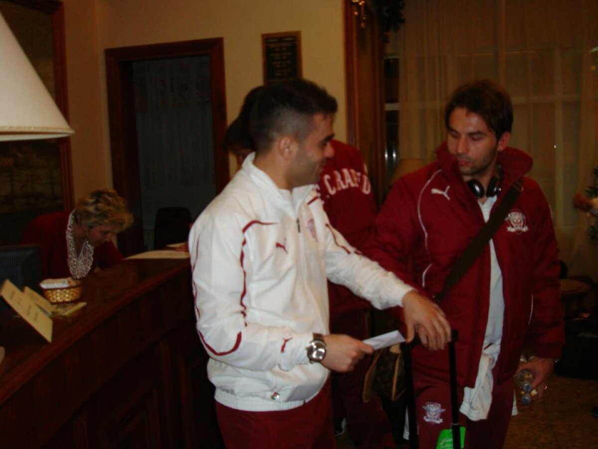 Rapidiştii s-au cazat în Brăila, după care au updatat Facebookul