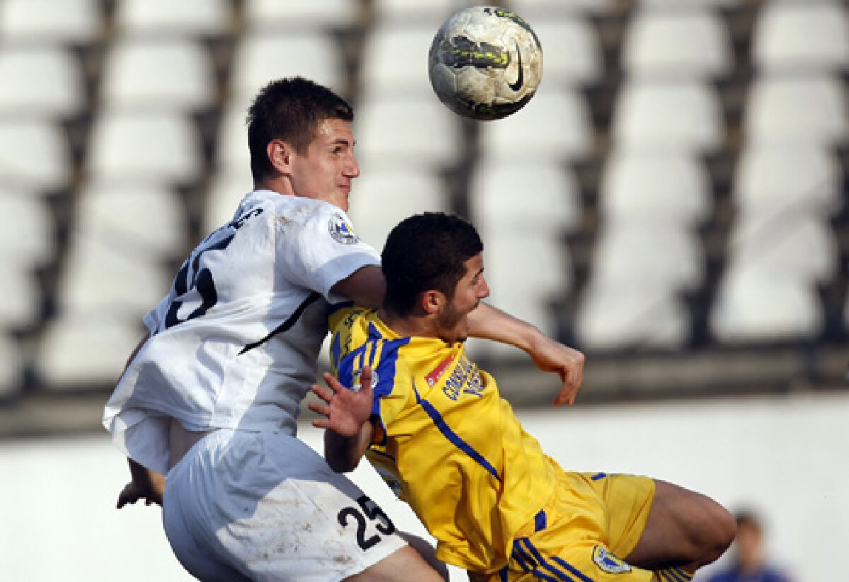 Înfrăţiţi cu ghinionul! » Sportul şi Petrolul au remizat în Regie