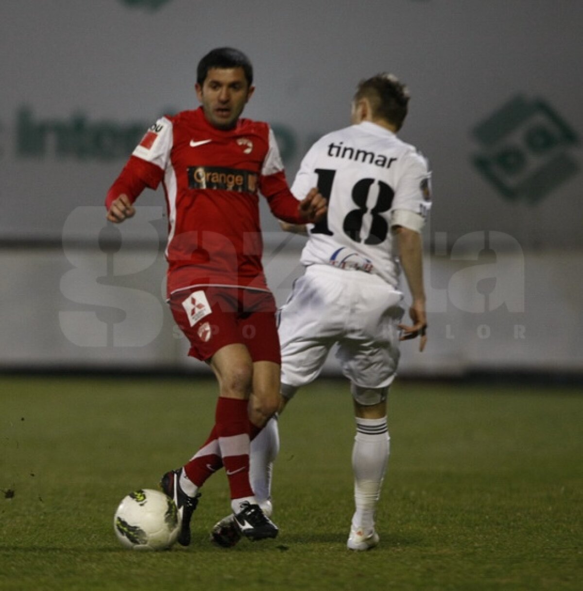 "Cîinii" termină turul pe primul loc » Astra - Dinamo 0-0