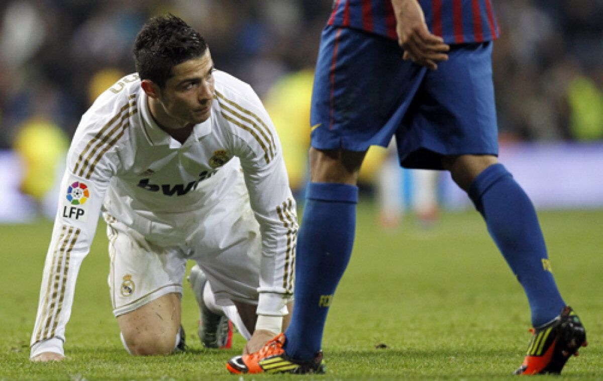 FOTO Cu Real la psiholog! » Jucătorii şi Mourinho încă sînt dărîmaţi după eşecul cu Barca (1-3)