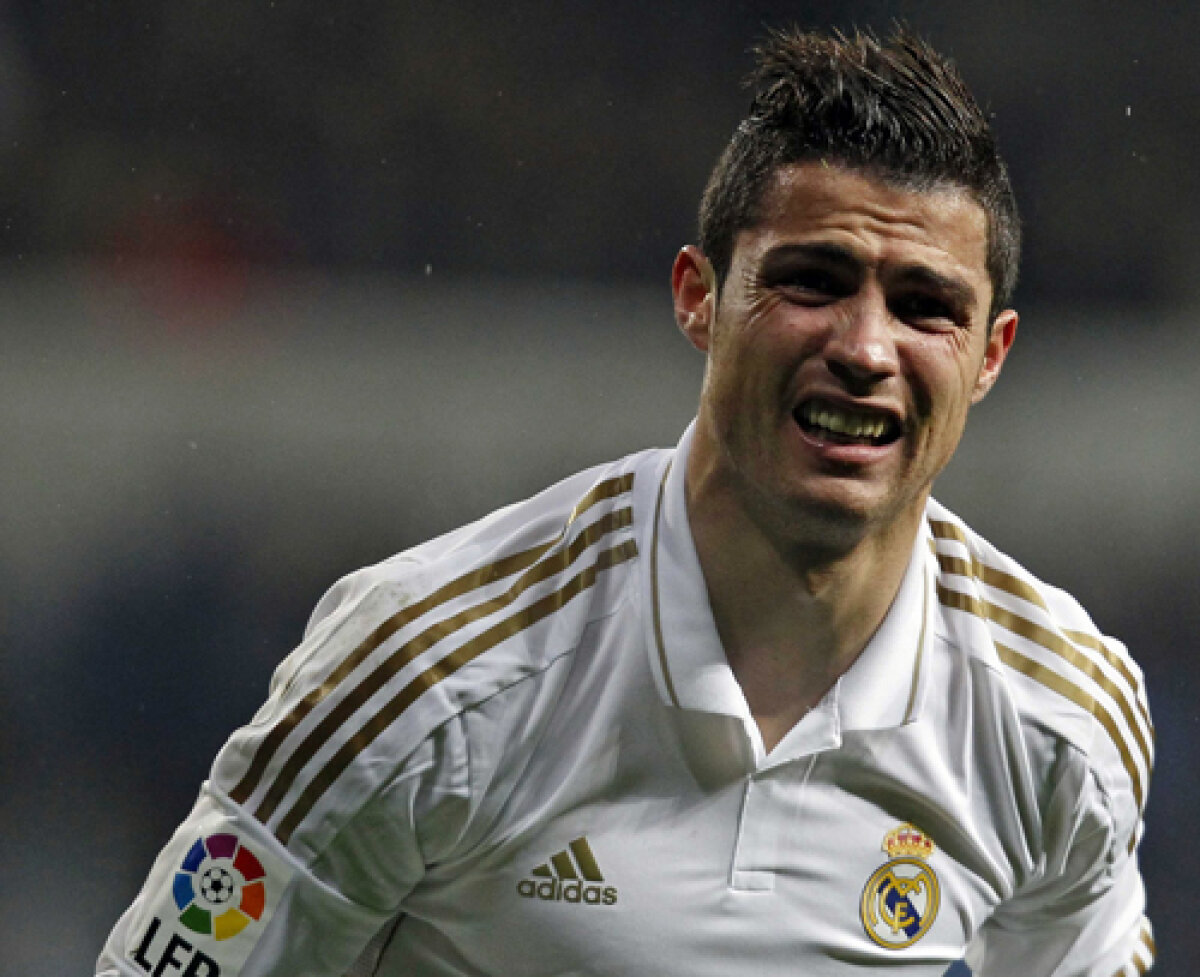 FOTO Cu Real la psiholog! » Jucătorii şi Mourinho încă sînt dărîmaţi după eşecul cu Barca (1-3)