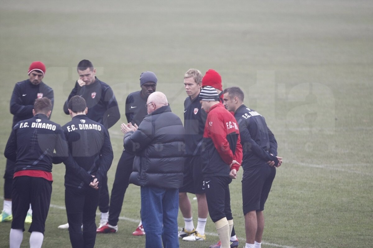 FOTO EXCLUSIV » "Cîinii" contraatacă la transferuri » Un fost campion european se antrenează cu Dinamo