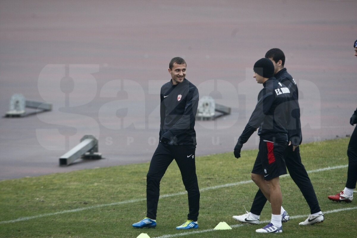 FOTO EXCLUSIV » "Cîinii" contraatacă la transferuri » Un fost campion european se antrenează cu Dinamo