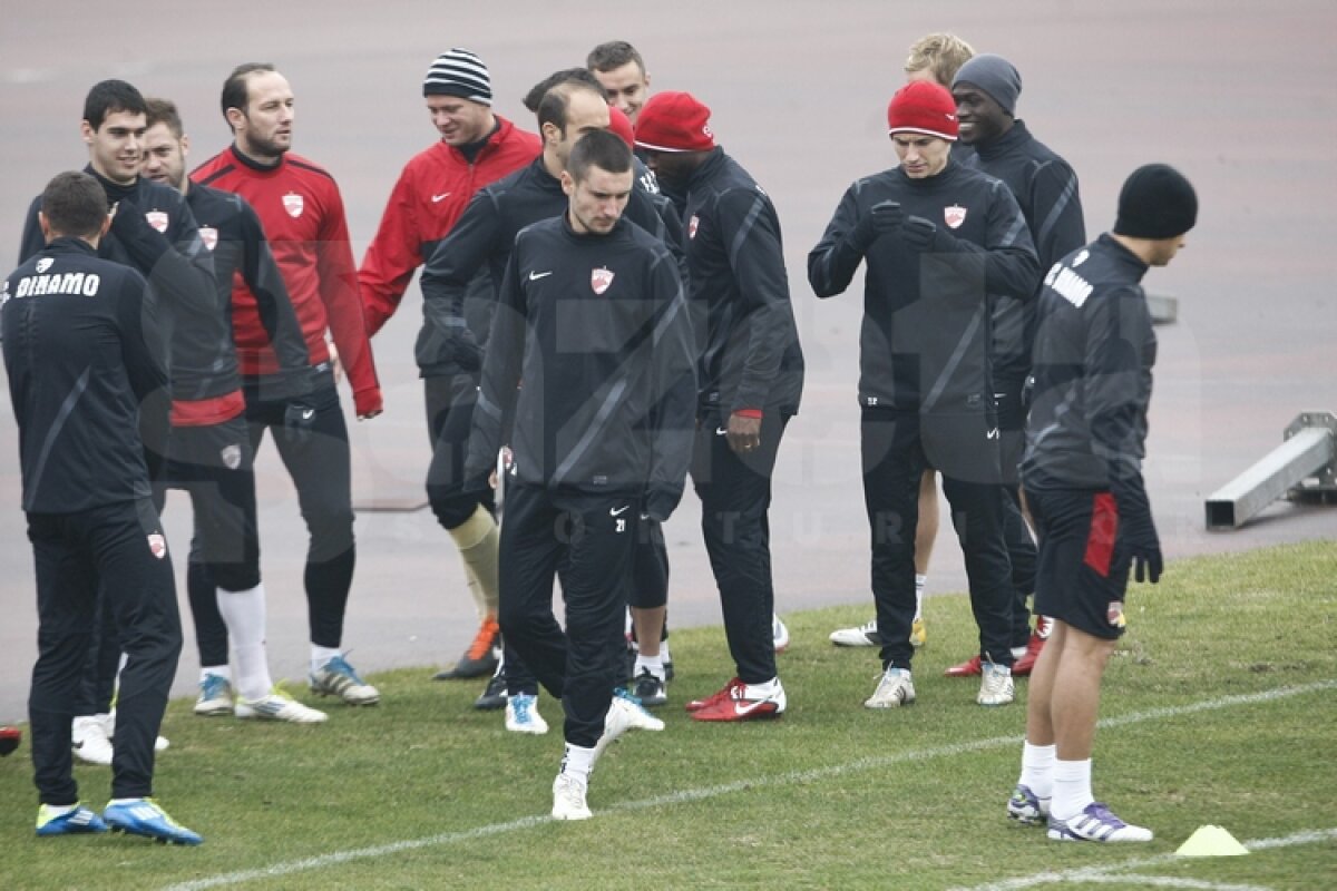 FOTO EXCLUSIV » "Cîinii" contraatacă la transferuri » Un fost campion european se antrenează cu Dinamo