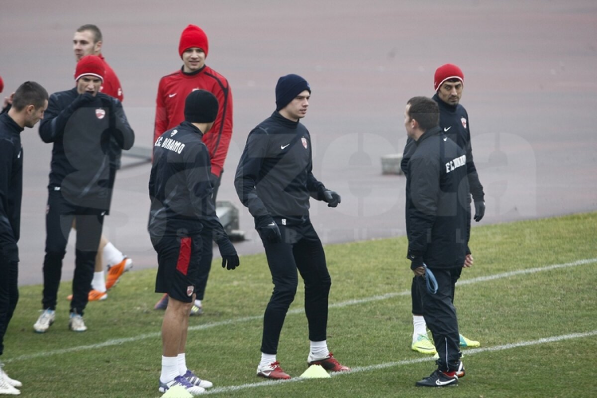 FOTO EXCLUSIV » "Cîinii" contraatacă la transferuri » Un fost campion european se antrenează cu Dinamo