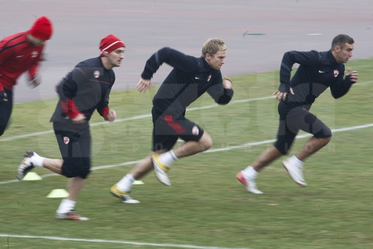 FOTO EXCLUSIV » "Cîinii" contraatacă la transferuri » Un fost campion european se antrenează cu Dinamo