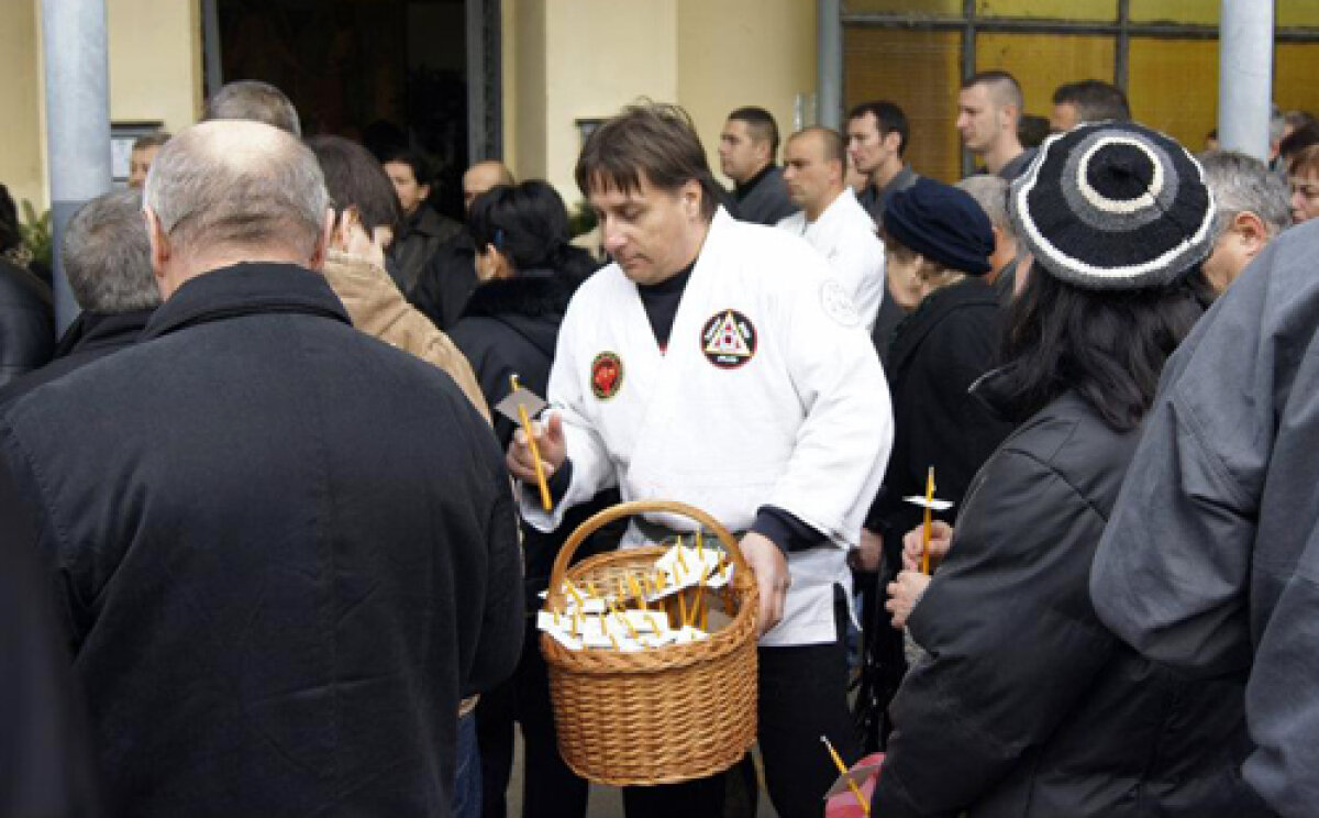 FOTO Desculţ şi în kimono! » Povestea ultimului părinte al judo-ului românesc: Mihai Botez