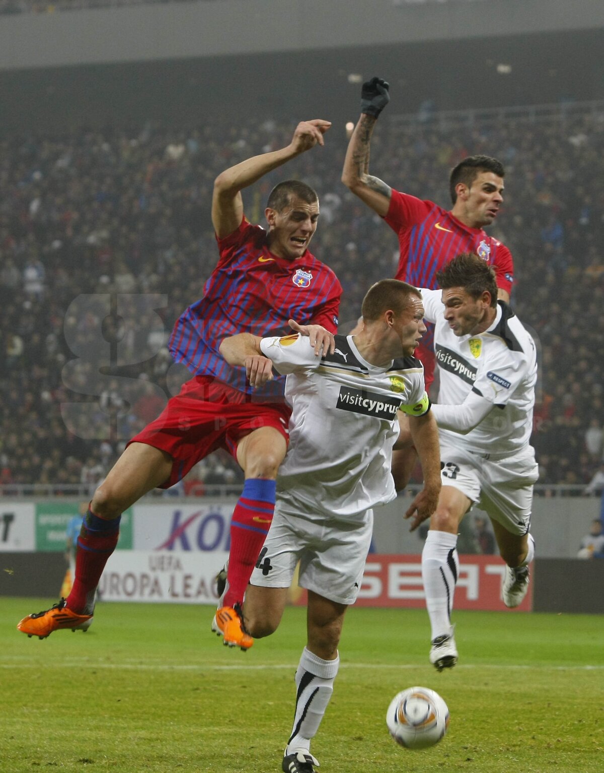 Steaua - Larnaca 3-1 »  Steaua s-a calificat în primăvara europeană după 5 ani