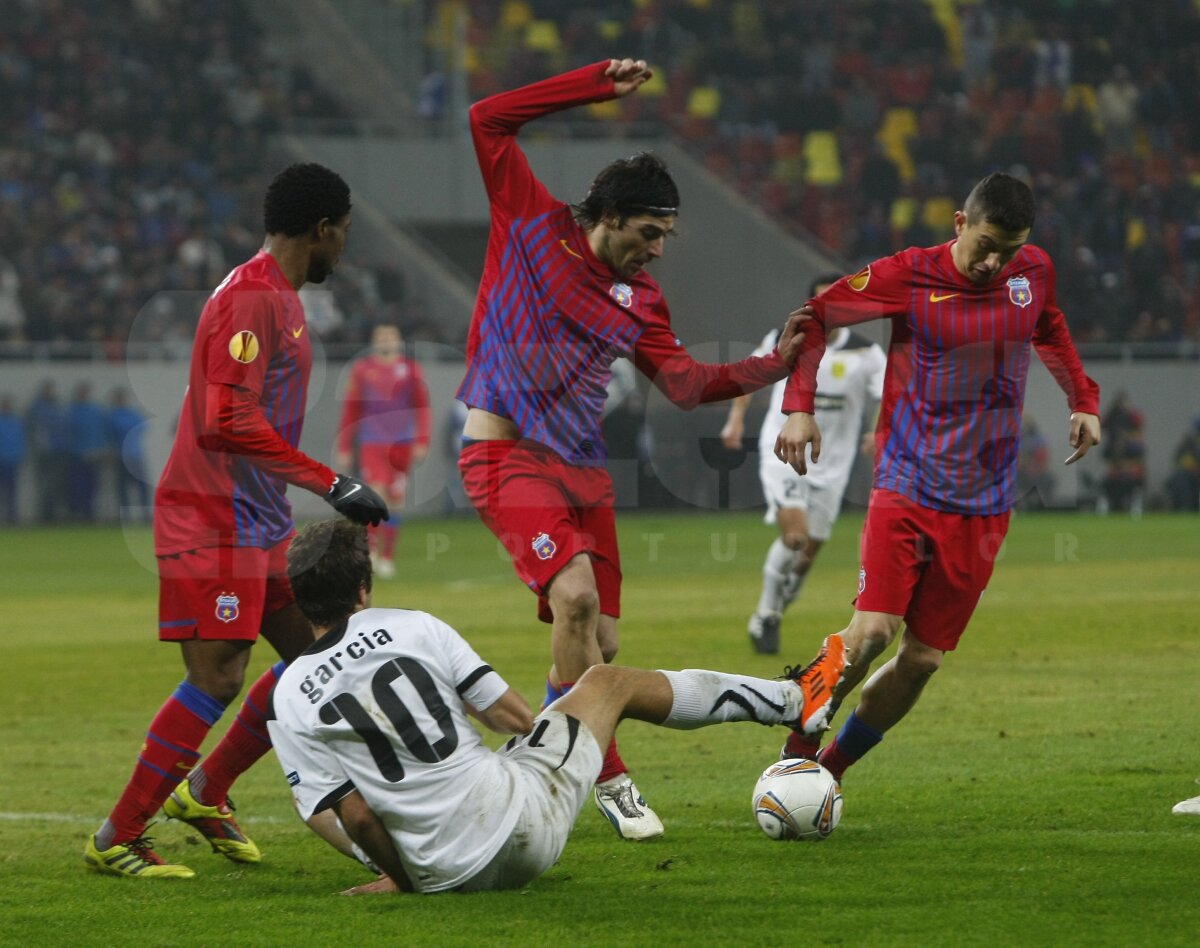 Steaua - Larnaca 3-1 »  Steaua s-a calificat în primăvara europeană după 5 ani