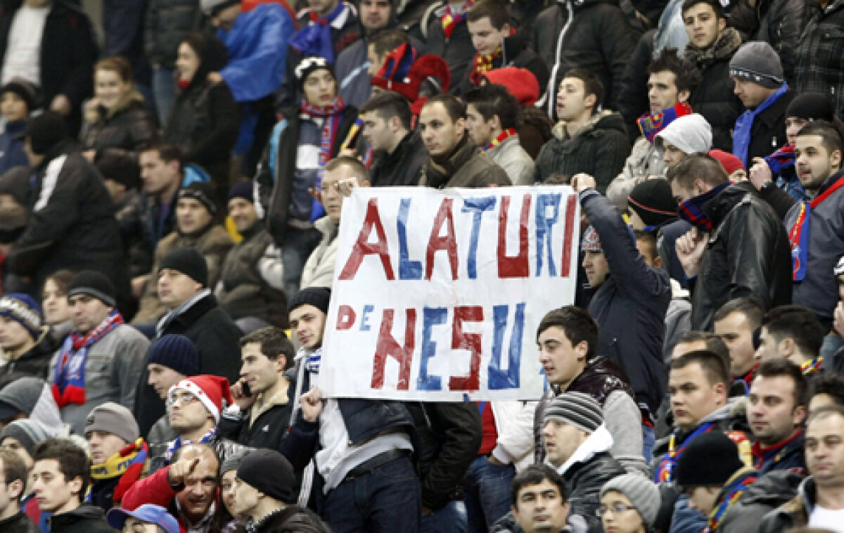 Nicăieri nu-i ca la Steaua! » Dragostea şi pasiunea fanilor au creat aseară un ambient fantastic