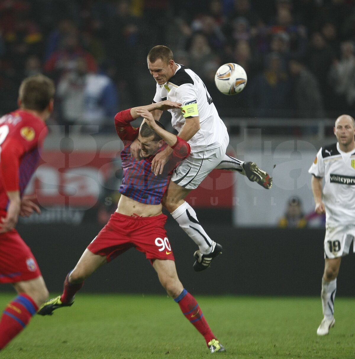 GALERIE FOTO Nikolici, noul idol al steliştilor » 10 imagini de colecţie cu un atacant de nota 10