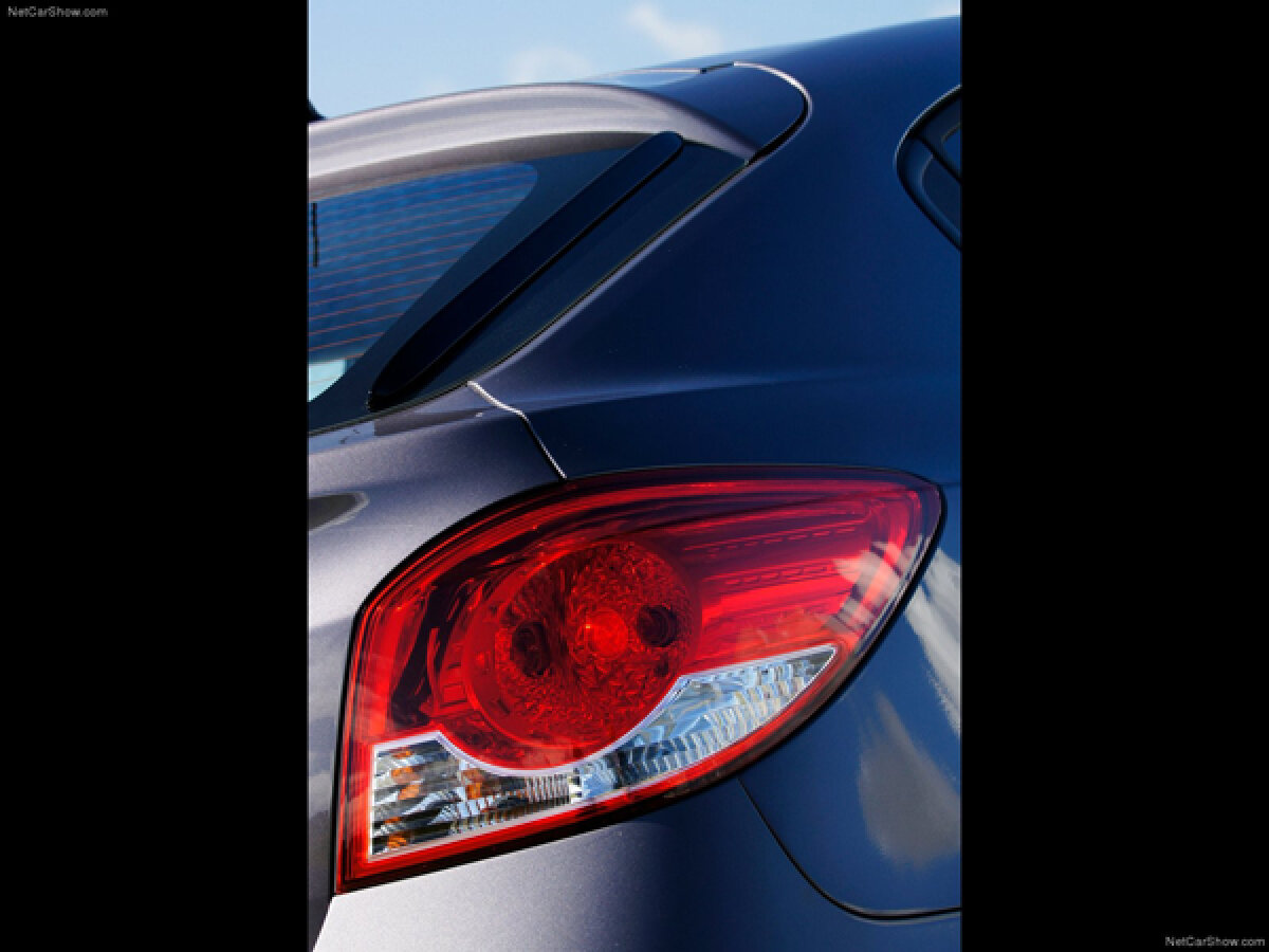 Un hatchback de la Detroit » Cruze, varianta cu 5 uşi