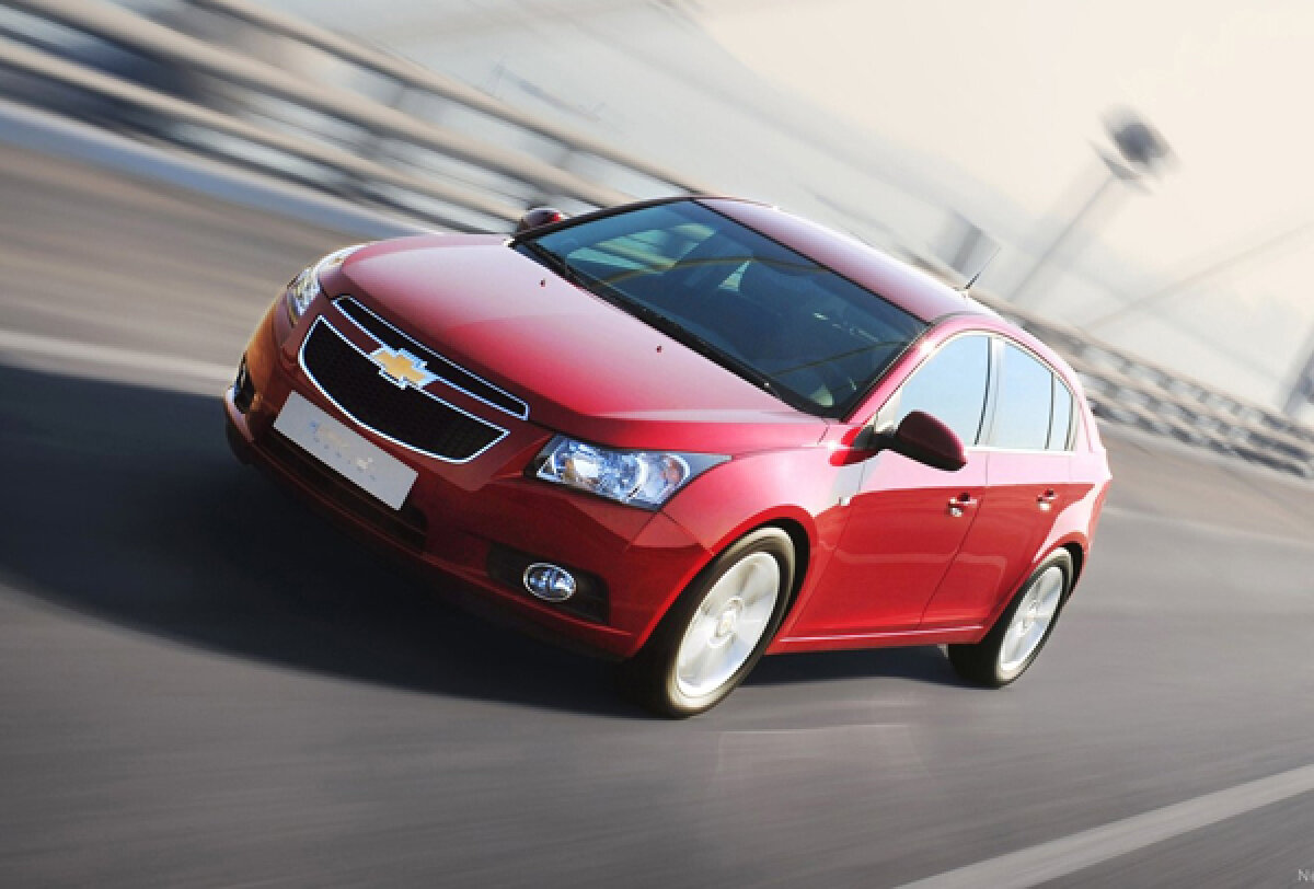 Un hatchback de la Detroit » Cruze, varianta cu 5 uşi