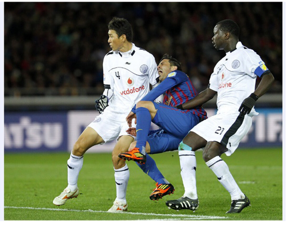 FOTO Şoc anunţat » Villa şi-a fracturat tibia în semifinala cu Al Sadd (4-0)